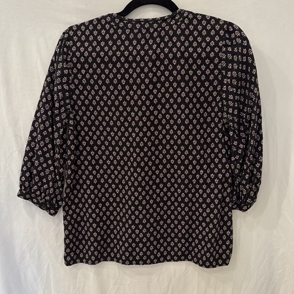 Caslon Nordstrom navy blue / lavender block
Print blouse sz small petite - Picture 5 of 5